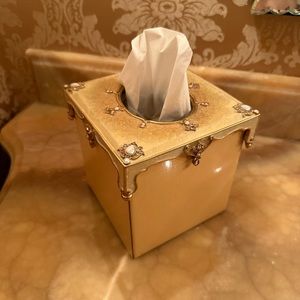 Jay Strongwater tissue box cover